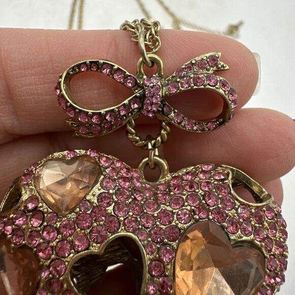 Betsey Johnson Heart Necklace Pink Rhinestones Pinkalicious Collection Gold Tone - Picture 6 of 16